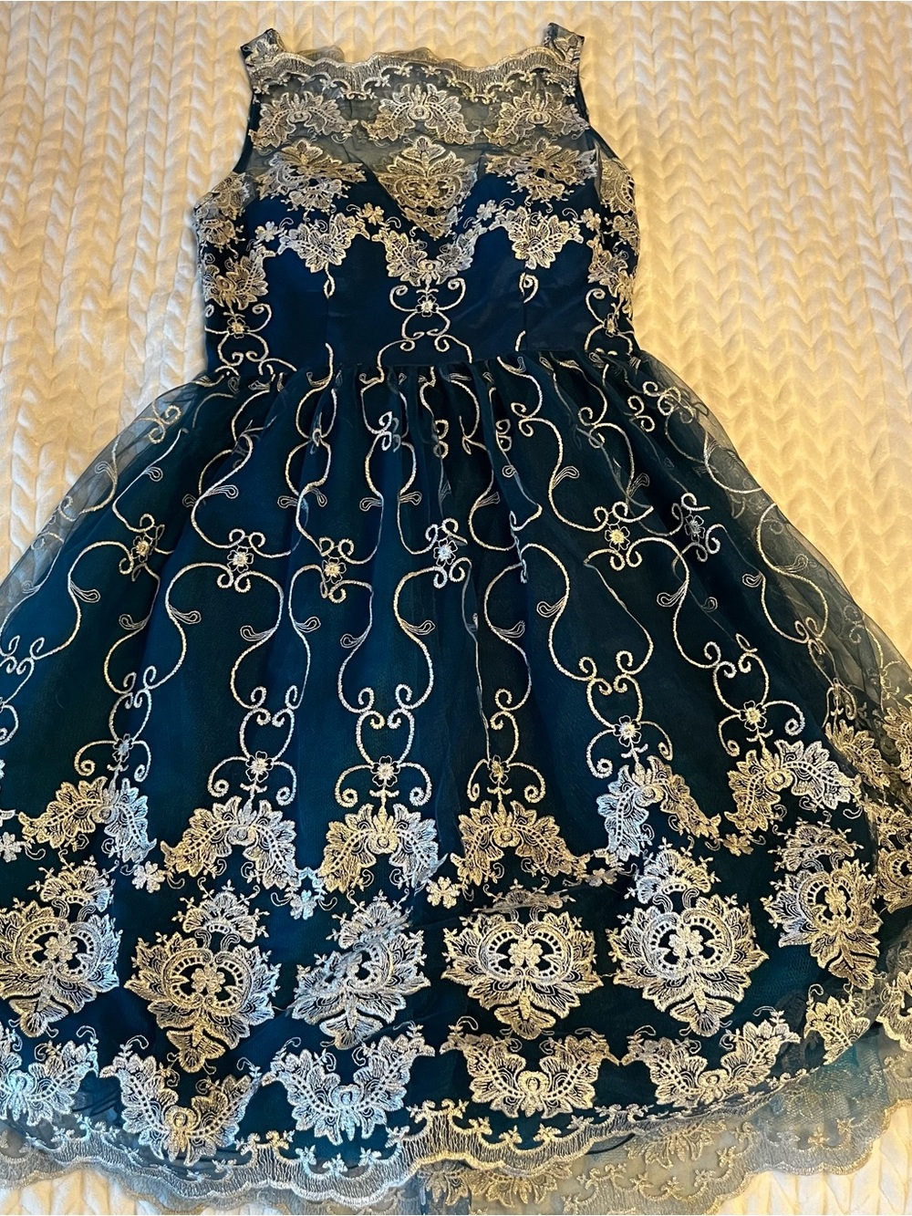 Chi Chi London Sleeveless Reign or Shine Teal Metallic Lace Dress Size 10 Lined - Picture 6 of 14